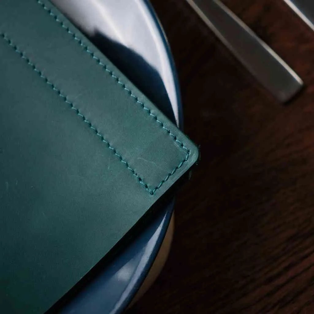 Leather Menu Folder with Ring Binder Mechanism (LM04A5) - inkohoreca - shop