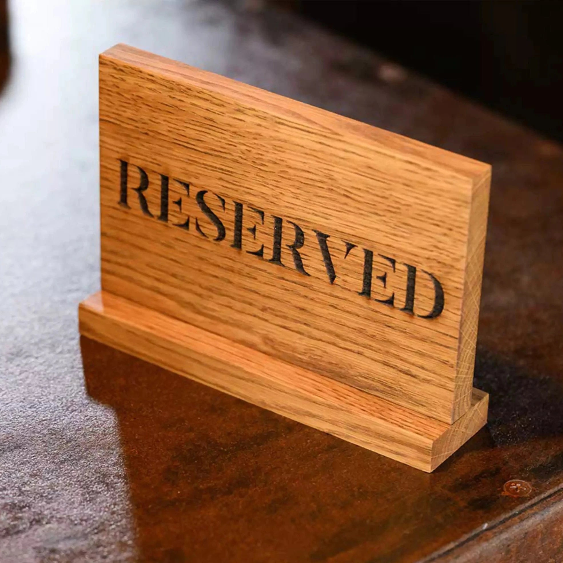 Oiled Oaken Wooden Tabletop Reserve Plate