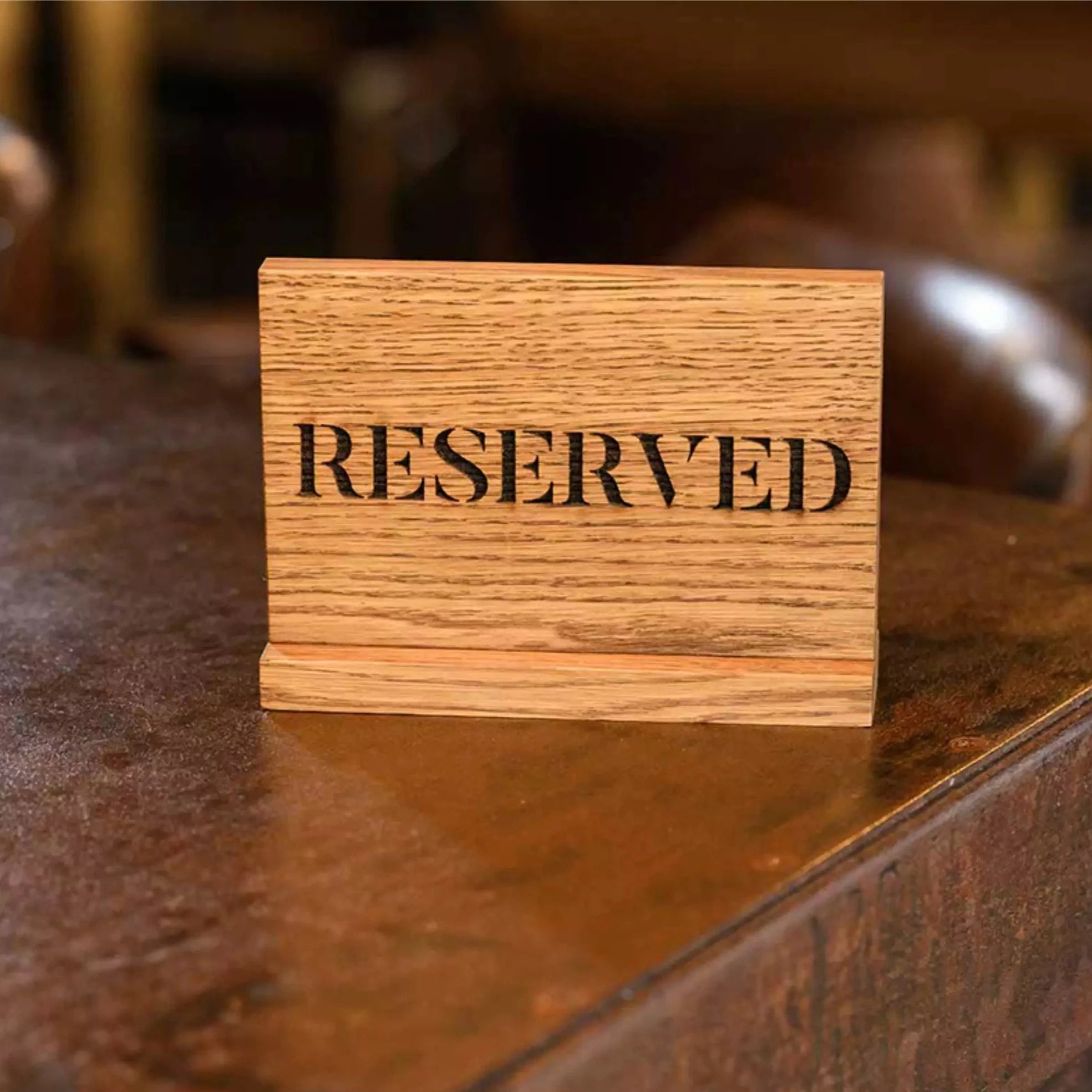 Oiled Oaken Wooden Tabletop Reserve Plate