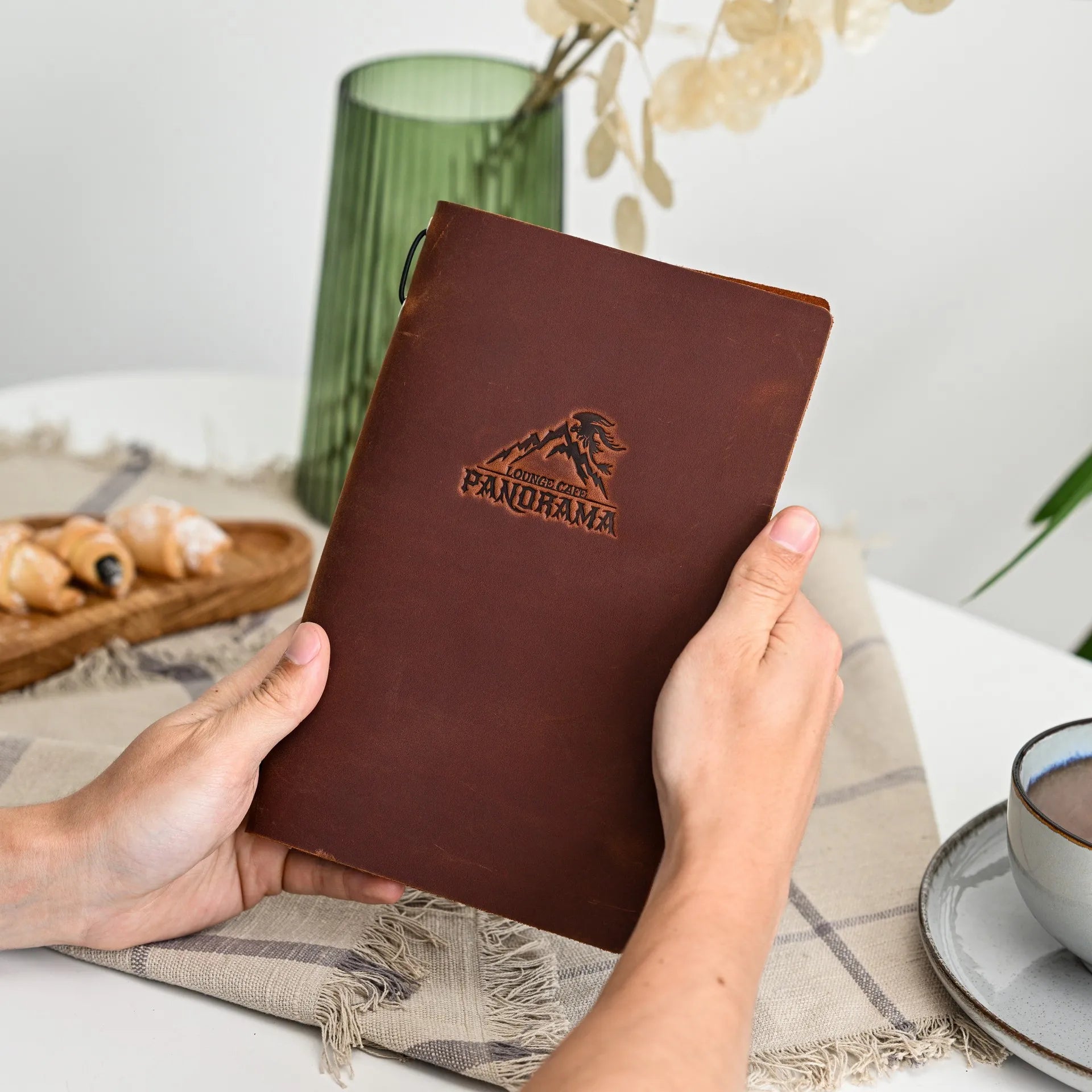 Our menu holder with an elastic band ensures your menus stay neat and in place, offering both style and practicality.