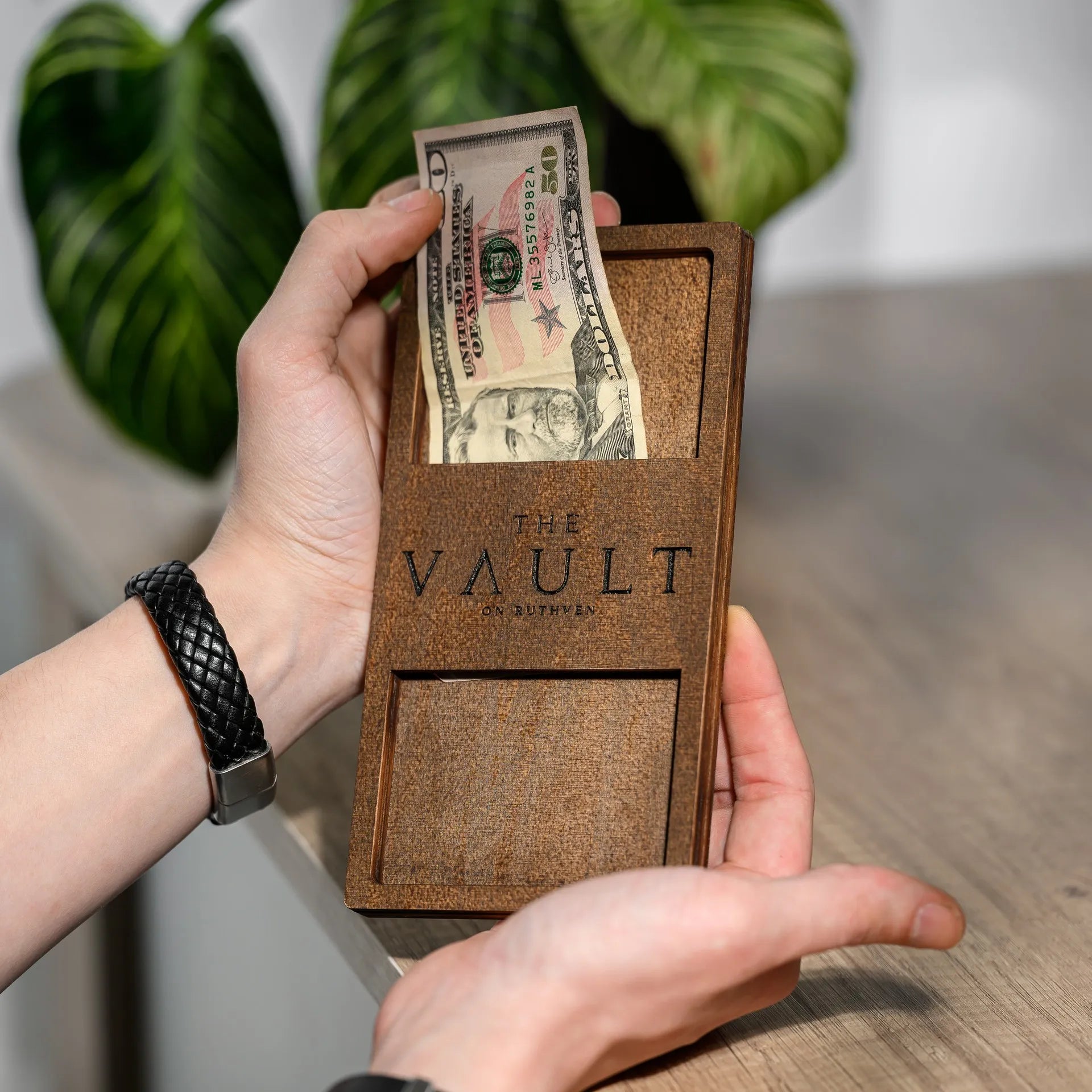 Wooden guest check holder for restaurants, featuring a sleek design to enhance the bill presentation experience.