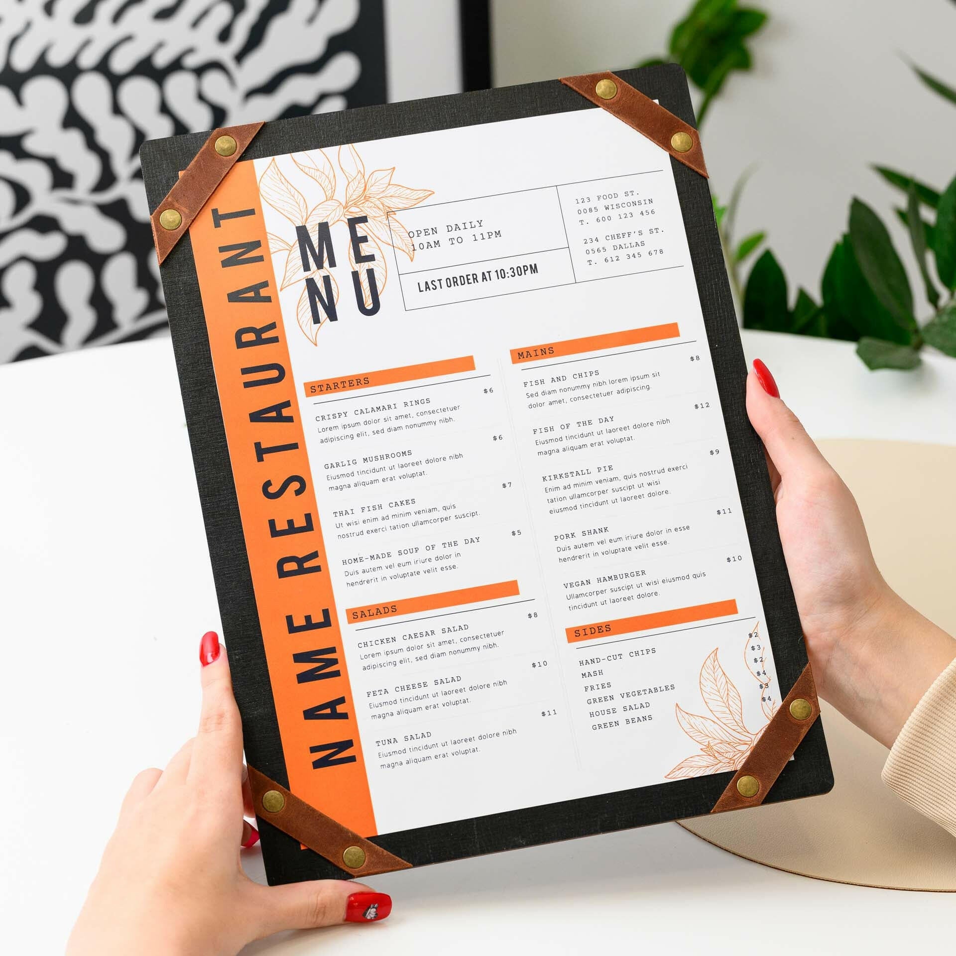 Wooden Menu Board: Classic and durable for showcasing daily specials.