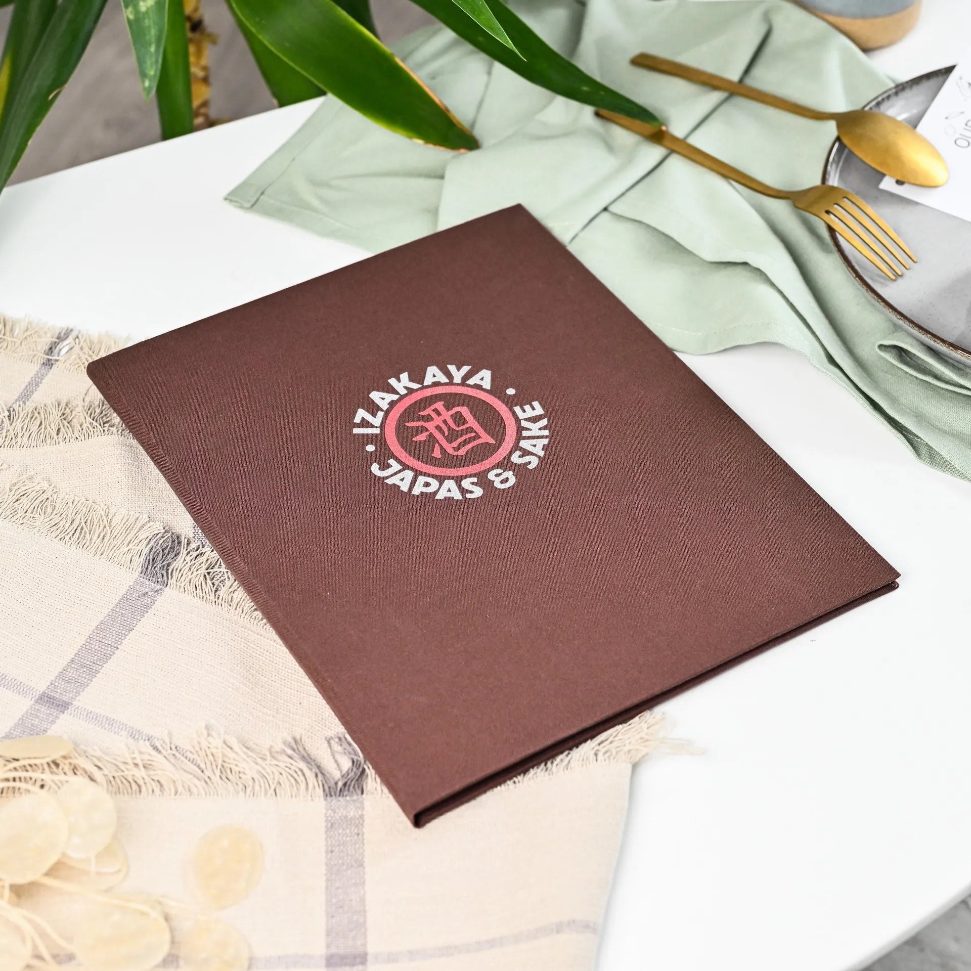 Personalized fabric menu cover with logo printing, designed for restaurants. Easily changeable sheets make updating your drink menu simple.