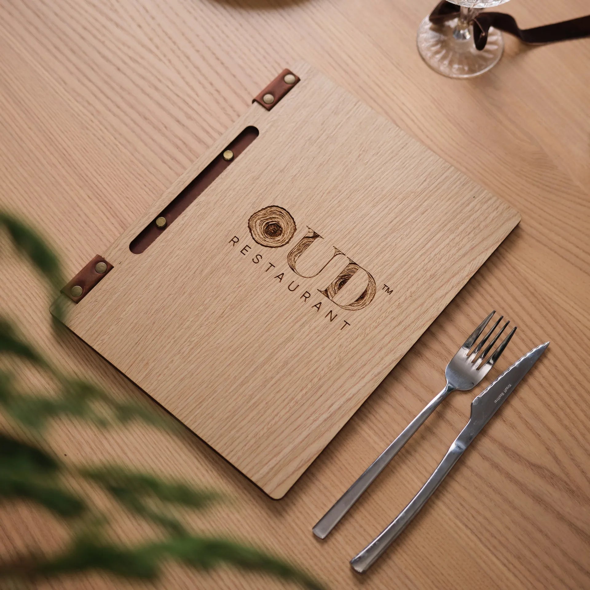 Veneered HDF Menu Hardcover Folder in Light Oak Colour