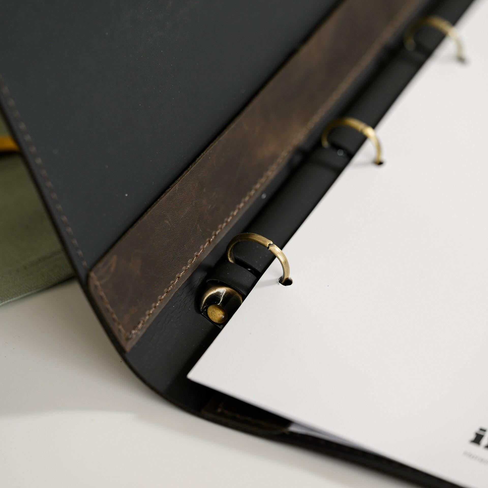 Leather Menu Folder with Brass Ring Binder and Corner Mountings suitable for US Legal Sheets (LM11A1)
