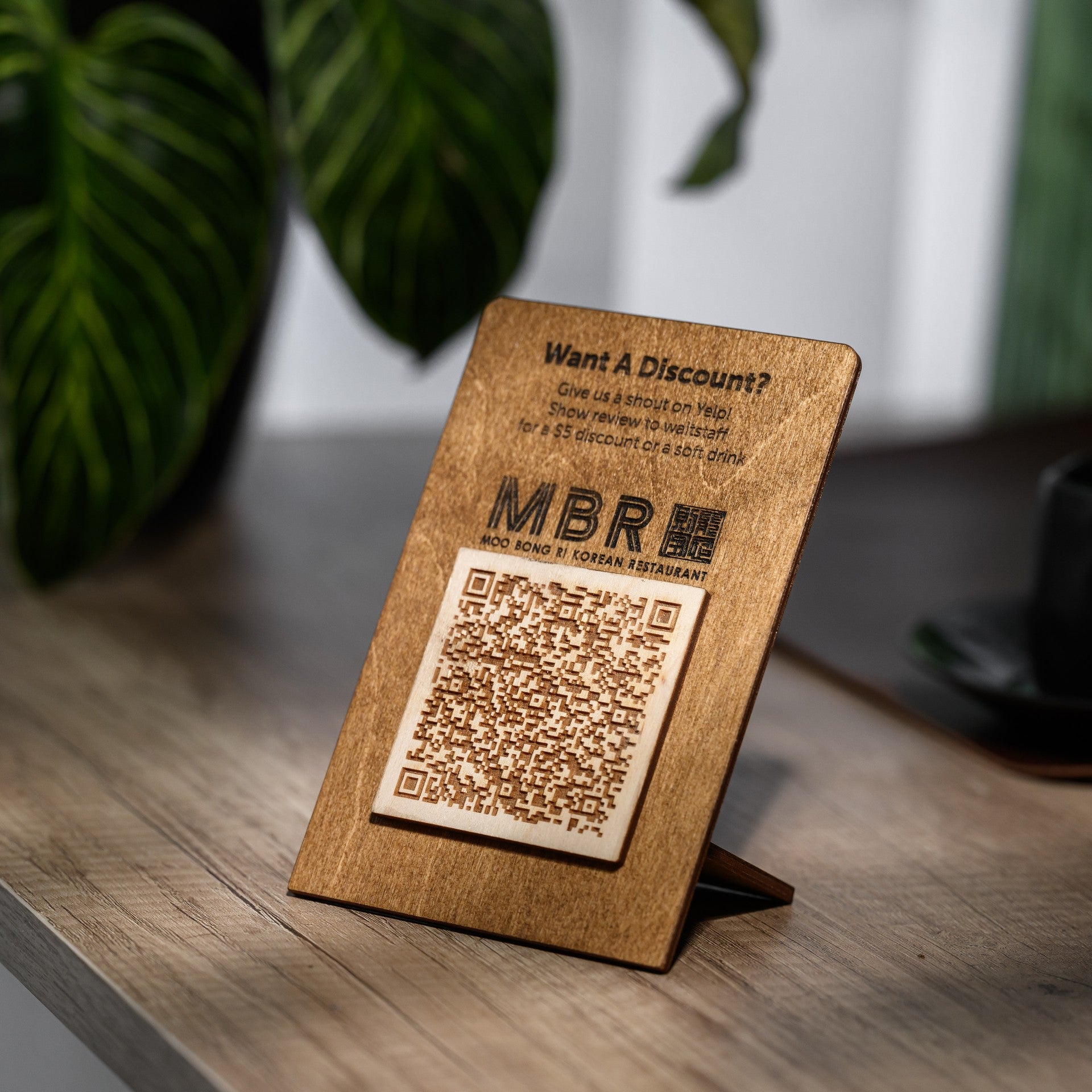 QR Code Sign for quick access, ideal for cafe and bar menus. Personalized stand for easy scanning and payments.