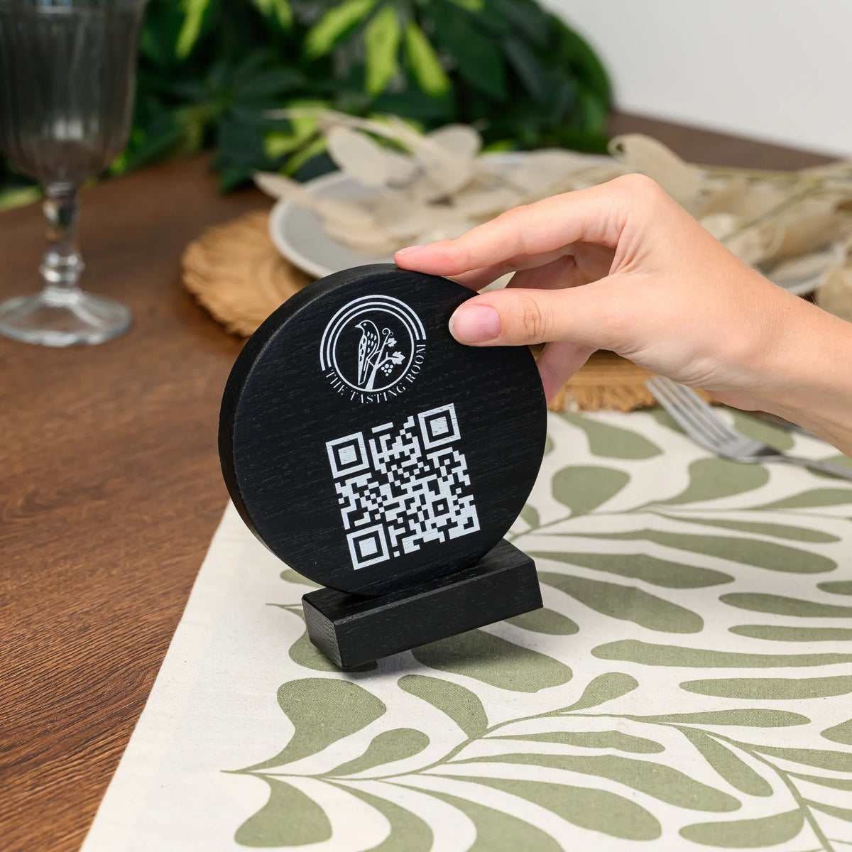 QR Menu Sign Printed on Round Oak in Black (QW03)