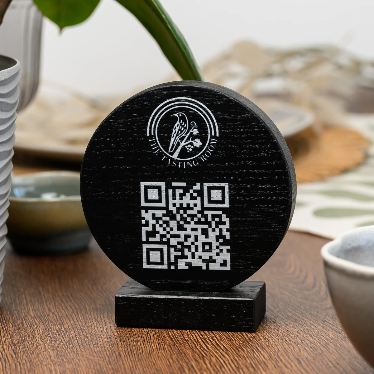 QR Menu Sign Printed on Round Oak in Black (QW03)