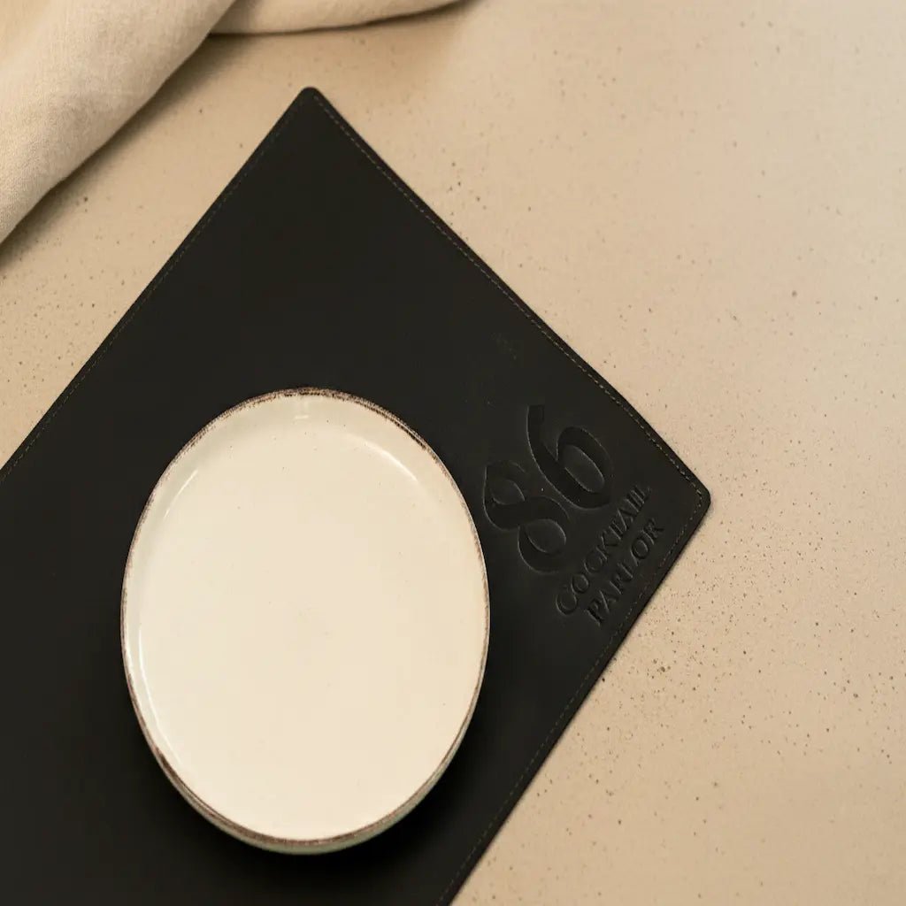 Brown leather placemats for restaurants - Inko Horeca Accessories