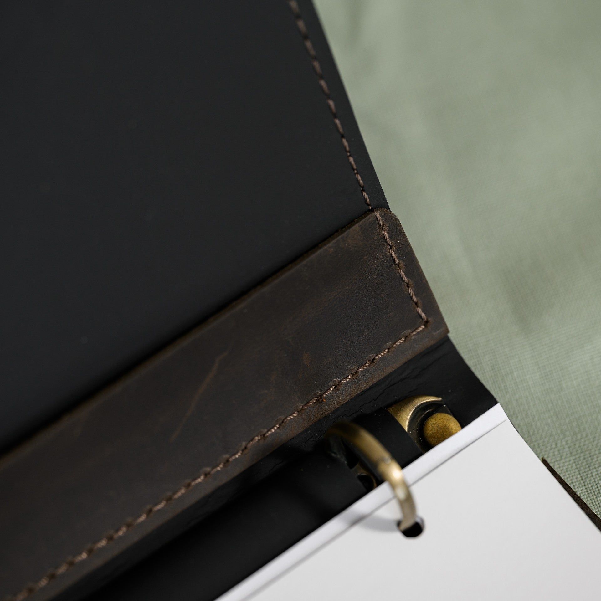 Leather Menu Folder with Brass Ring Binder and Corner Mountings suitable for A4 Sheets (LM11A4) - inkohoreca - shop