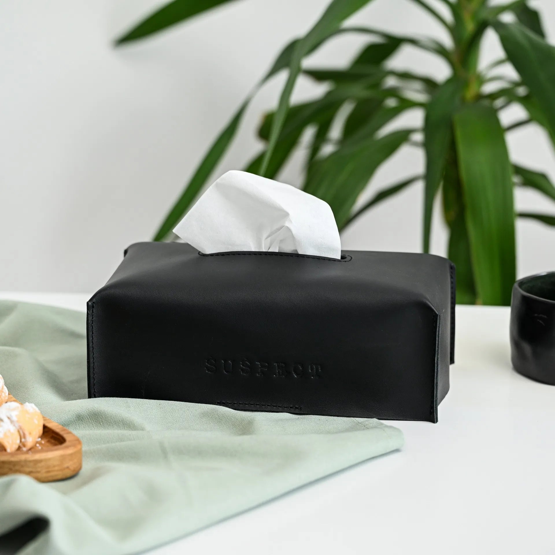 Leather Tissue Box (LNH01) - inkohoreca - shop