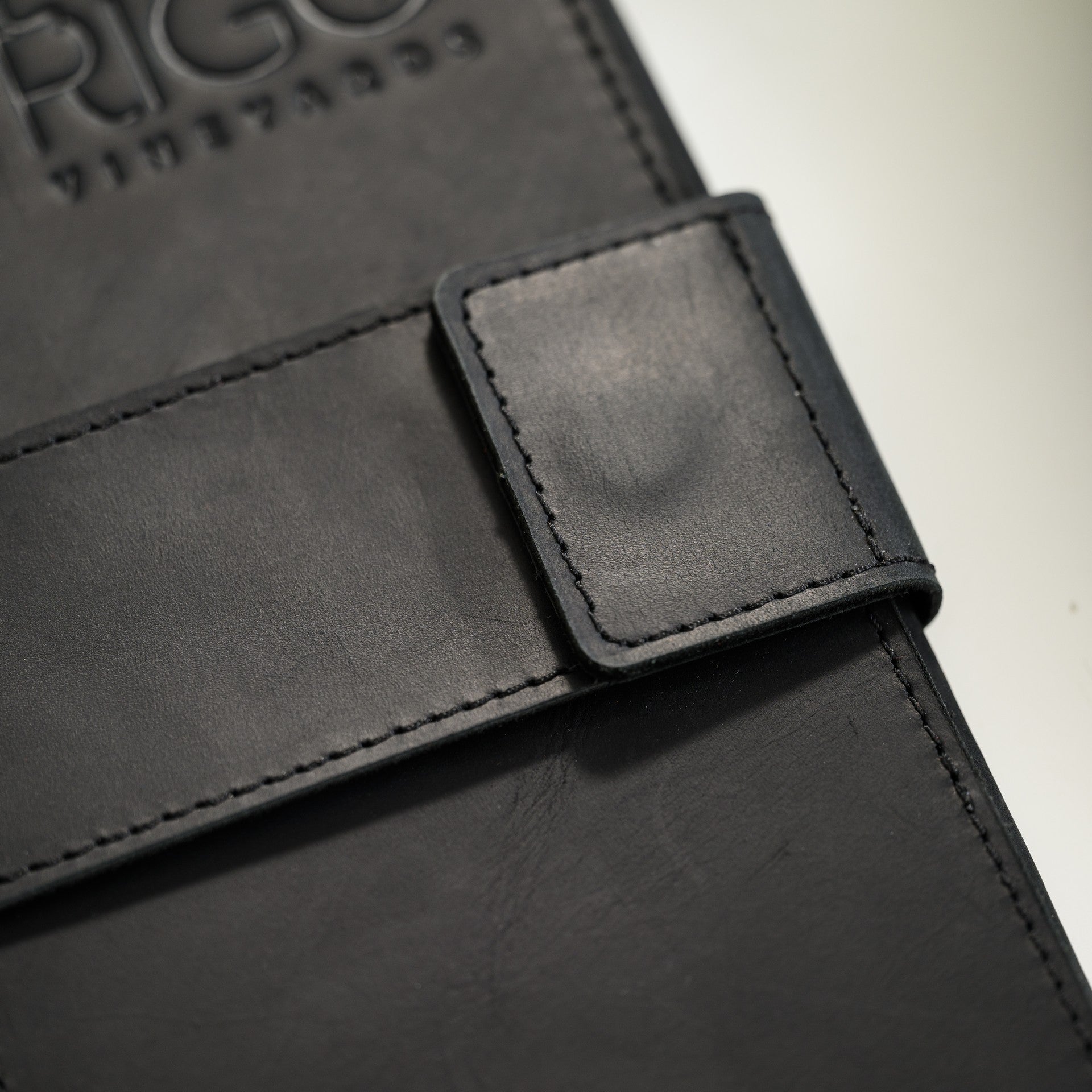 Leather Trifold Menu Holder with Three fields and Magnetic Snap (LM16A2) - inkohoreca - shop