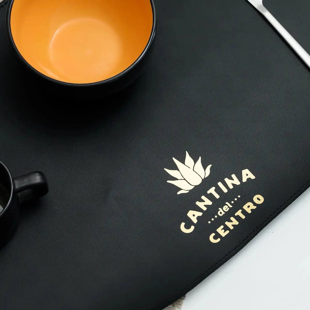 Premium black leather placemats - Inko Horeca Accessories