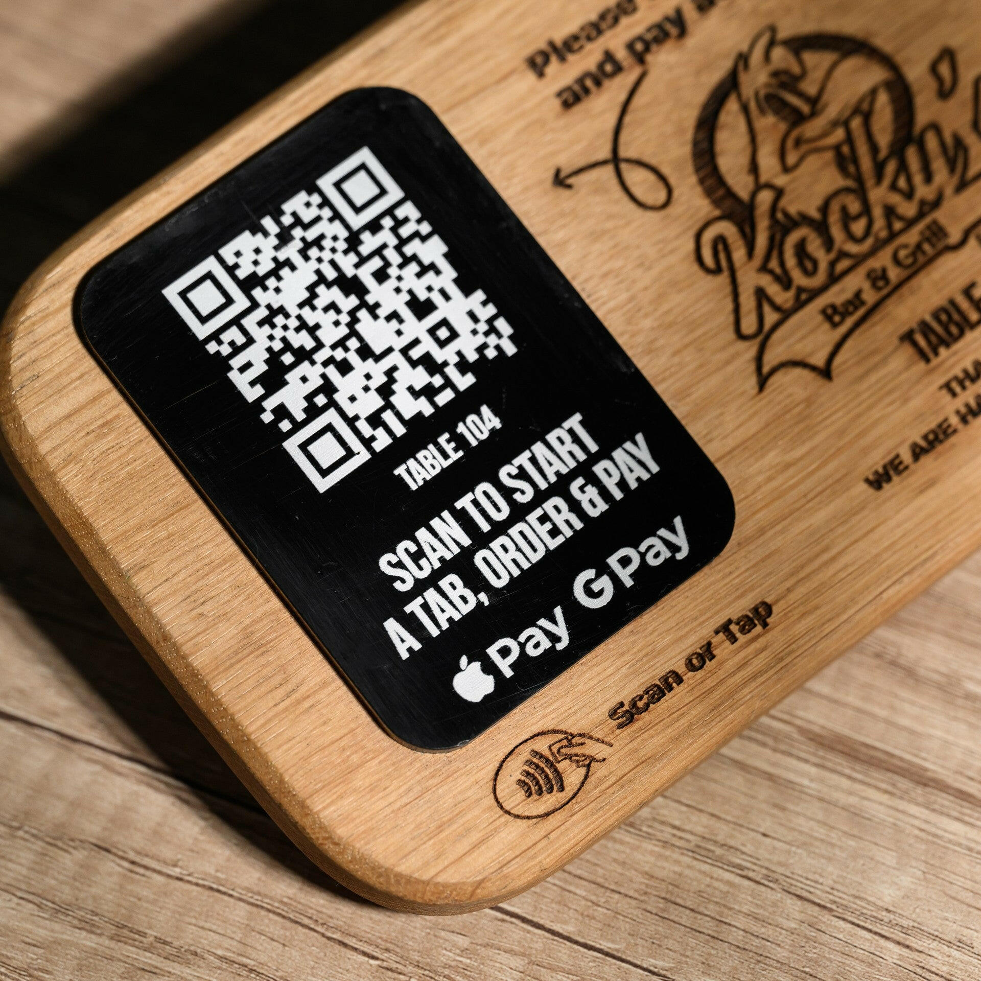 QR Menu Sign on Acrylic Tablet and Oaken base (QW01) - inkohoreca - shop