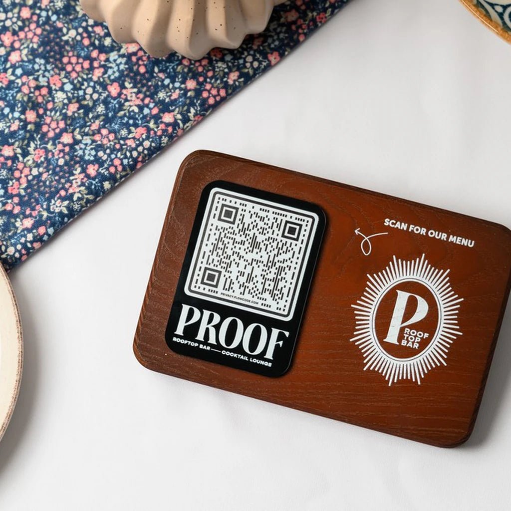 QR Menu Sign with Acrylic form solid Oak (QW01) - inkohoreca - shop