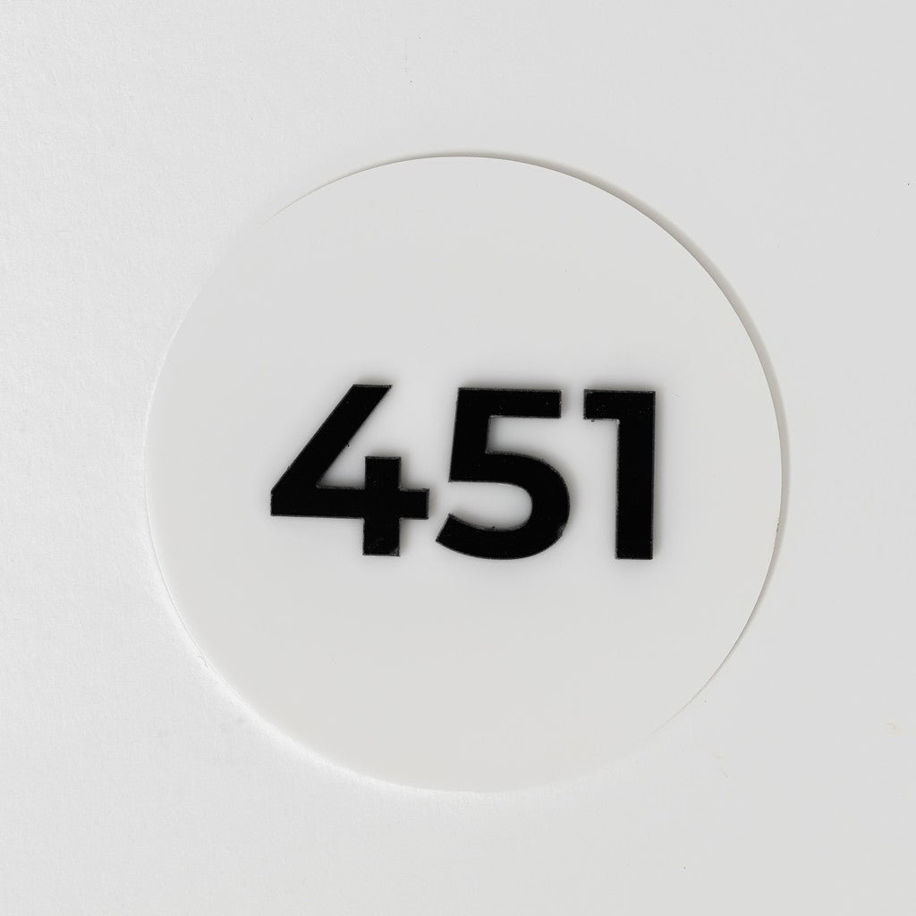 Round Acrylic Room Number Sign for Hotels - inkohoreca - shop