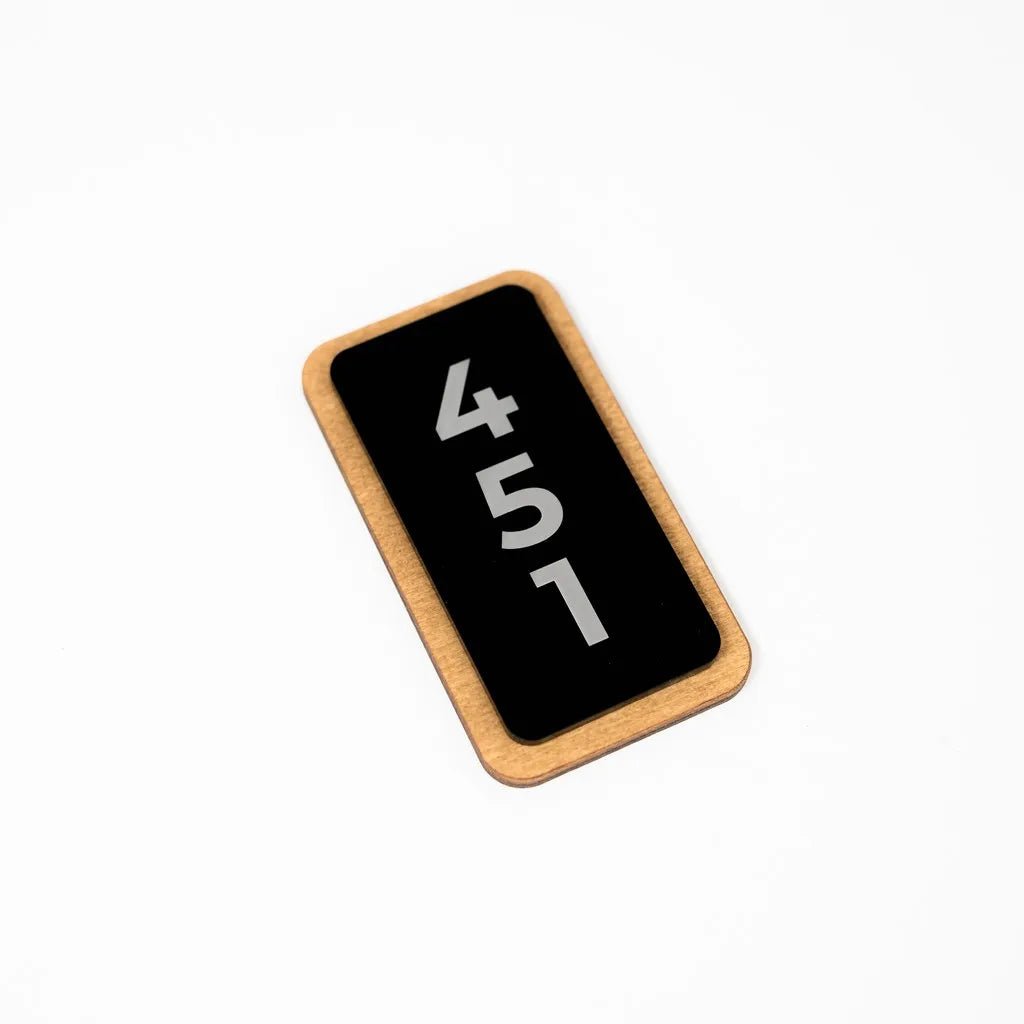 Vertical Room Number Sign with Acryl and Plywood base - inkohoreca - shop