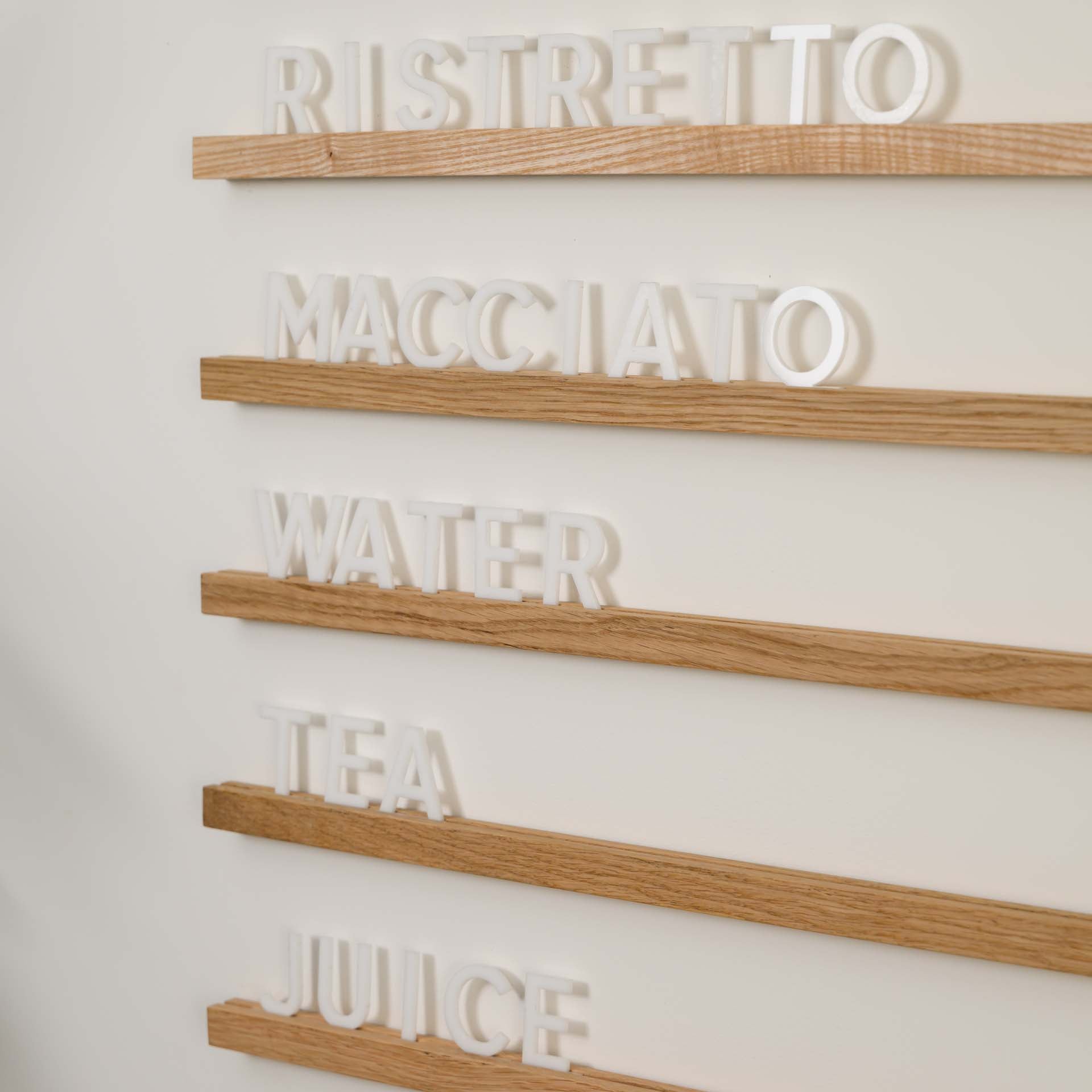 Wall Hanging Menu Board with Natural coloured Oaken Rails - inkohoreca - shop