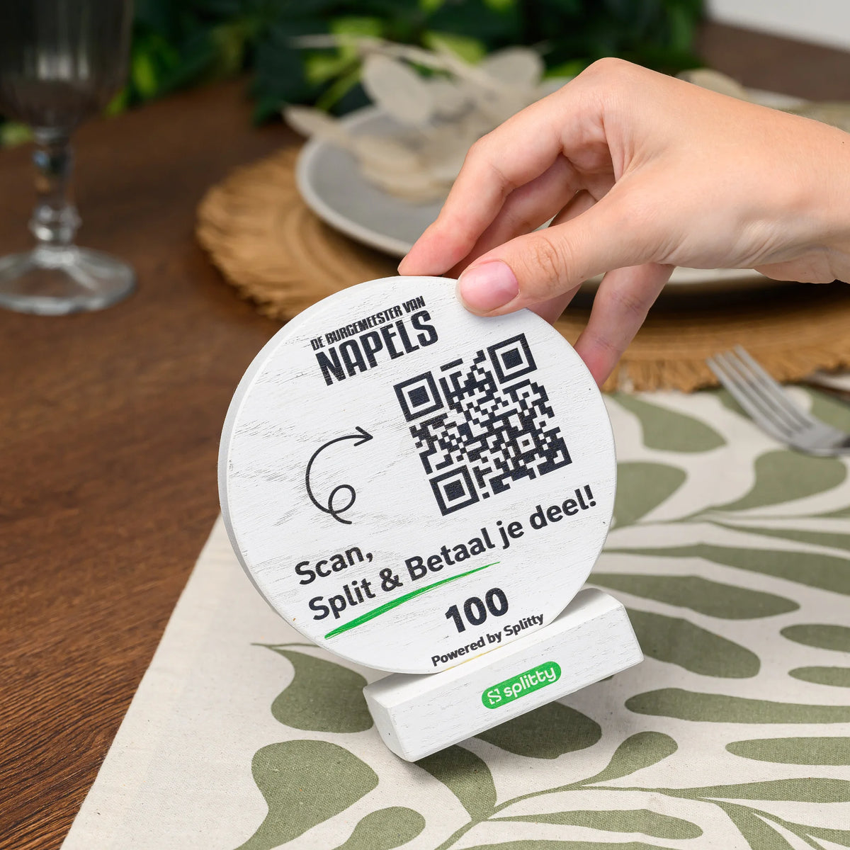 QR Menu Sign Printed on Round Oak in White (QW03)