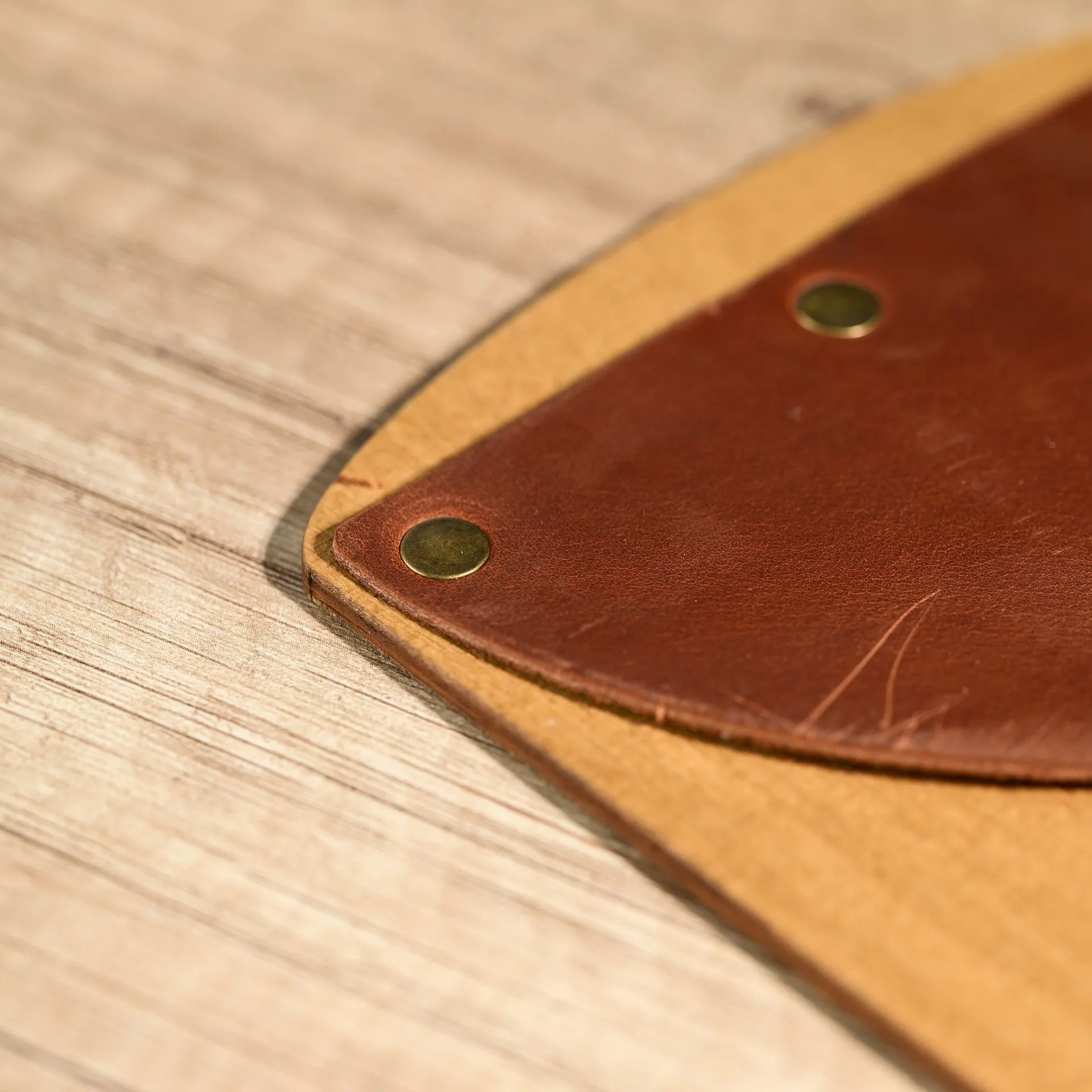 Wooden Bill Holder with Radiant Leather Pocket (R208) - inkohoreca - shop