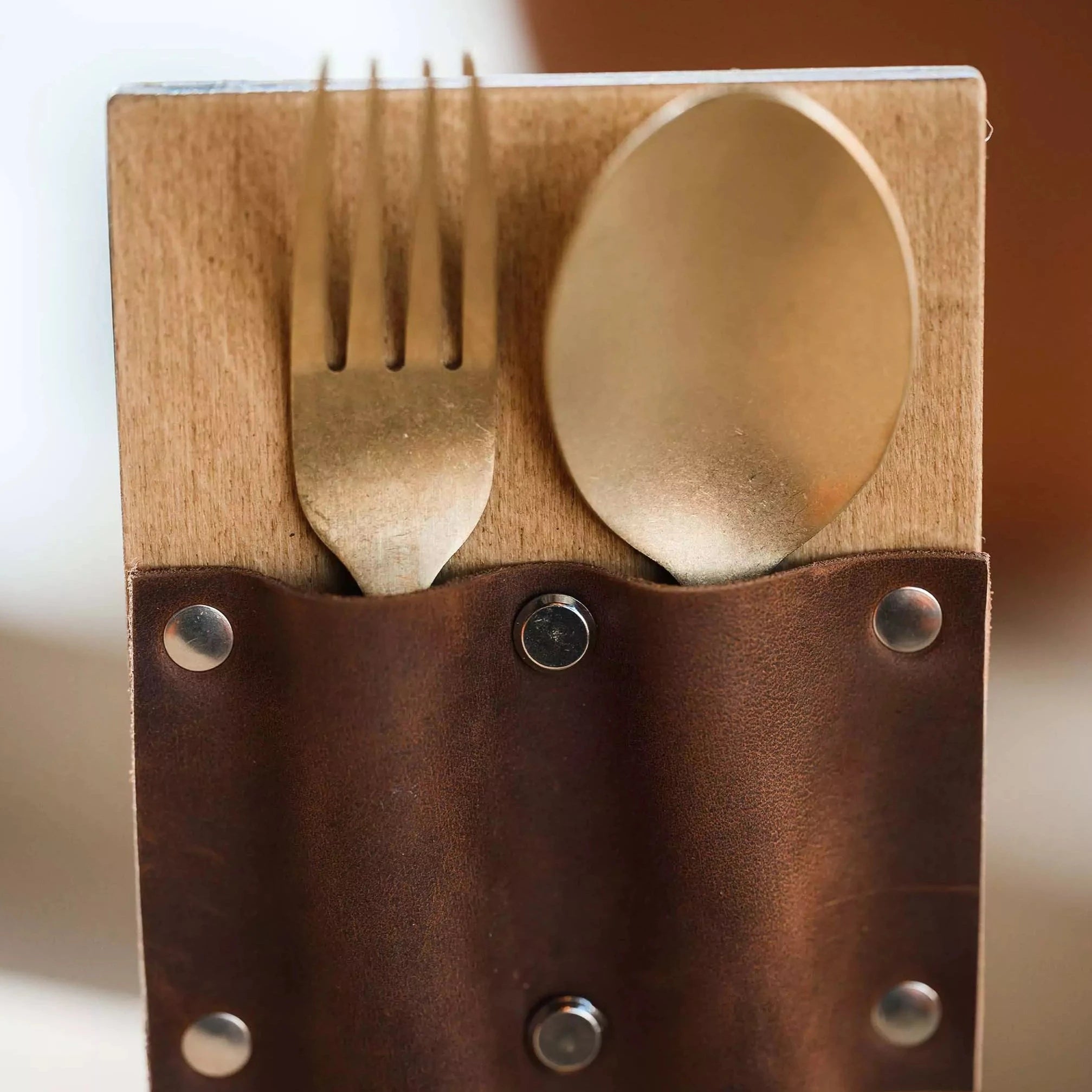 Wooden Cutlery Holder with Leather Holder (CHW08) - inkohoreca - shop